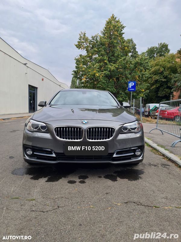 Gri Utilizat 2014 BMW 520 Comfort Edition Berlinǎ | 15.500 EUR (Preț OK) - Imagine 1/4