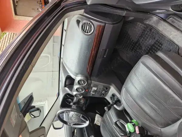 Second-hand 2008 Opel Antara SUV | 3.000 EUR (Preț bun) - Imagine 1/4