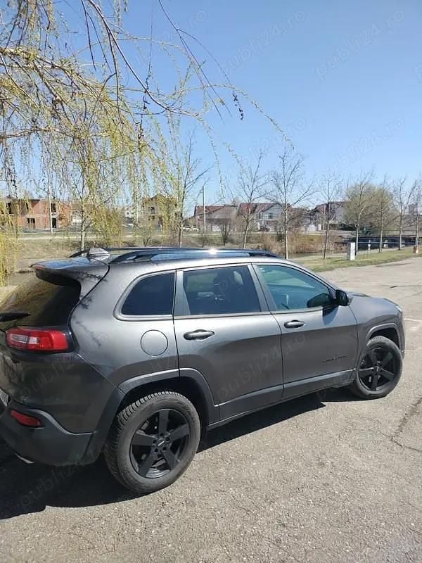 Second-hand Jeep Cherokee 200 CP (147 kW) 2016 SUV