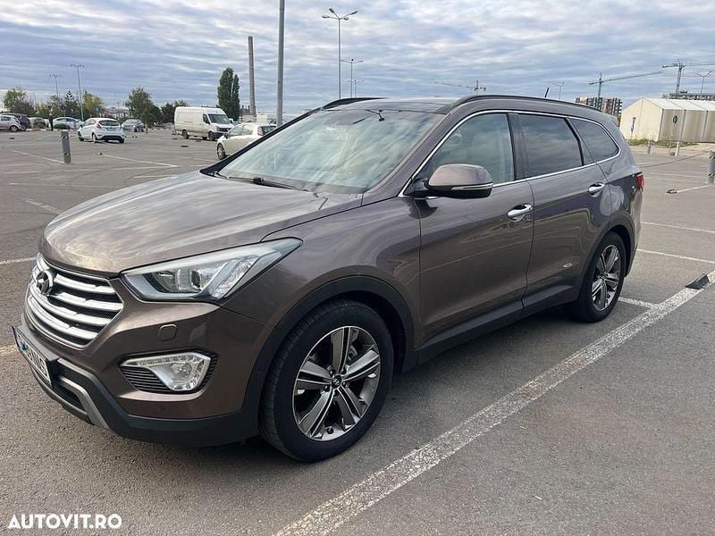 Culoaremaro Utilizat 2015 Hyundai Grand Santa Fe SUV | 11.700 EUR - Imagine 1/4