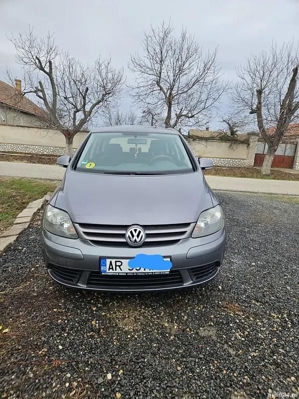 Utilizat 2005 VW Golf V Hatchback | 1.600 EUR (Super Preț) - Imagine 1/4