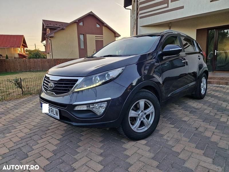 Culoaregri Utilizat 2012 Kia Sportage SUV | 7.500 EUR (Preț bun) - Imagine 1/4