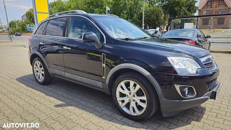 Negru Utilizat 2014 Opel Antara Cosmo SUV | 6.999 EUR (Preț OK) - Imagine 1/4