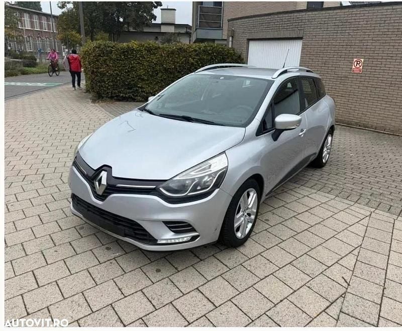 Culoaregri Utilizat 2017 Renault Clio GrandTour Life Break | 4.490 EUR (Preț OK) - Imagine 1/4
