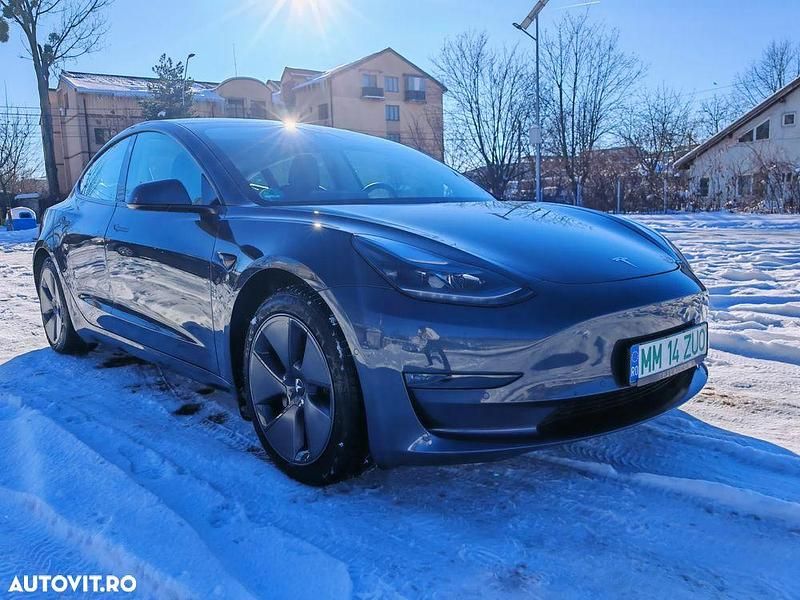 Second-hand Tesla Model 3 365 kW (497 CP) 2021 Culoaregri Berlinǎ