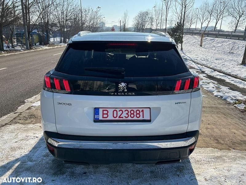 Second-hand Peugeot 3008 Allure 225 CP (165 kW) 2021 Culoarealb SUV