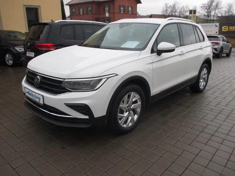 Utilizat 2022 VW Tiguan Active SUV | 32.384 EUR (Puțin scump) - Imagine 1/1