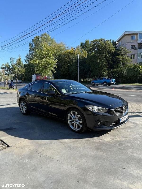 Culoarenegru Utilizat 2014 Mazda 6 Berlinǎ | 8.200 EUR (Preț bun) - Imagine 1/4