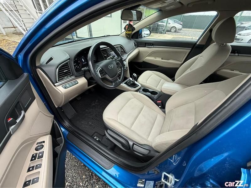 Second-hand Hyundai Elantra 136 CP (100 kW) 2017 Albastru Berlinǎ