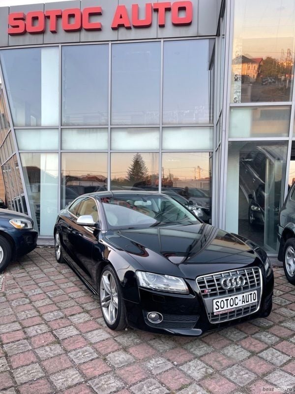 Second-hand Audi A5 S-Line 160 CP (117 kW) 2009 Negru Coupe