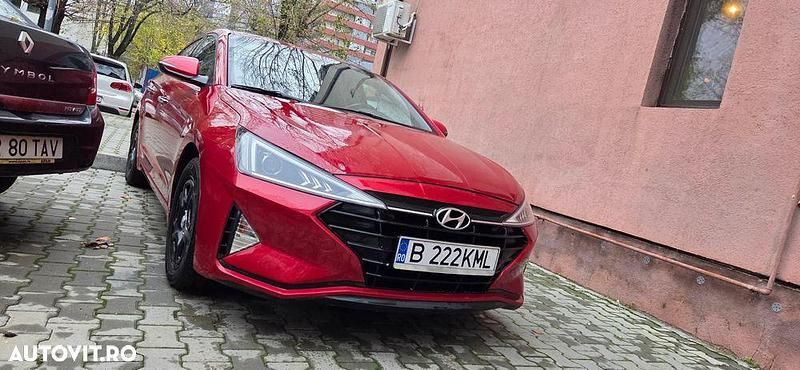 Culoarerosu Utilizat 2019 Hyundai Elantra Berlinǎ | 11.499 EUR (Preț OK) - Imagine 1/4