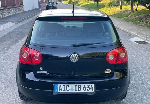 Second-hand VW Golf IV 75 CP (55 kW) 2006 Negru Hatchback