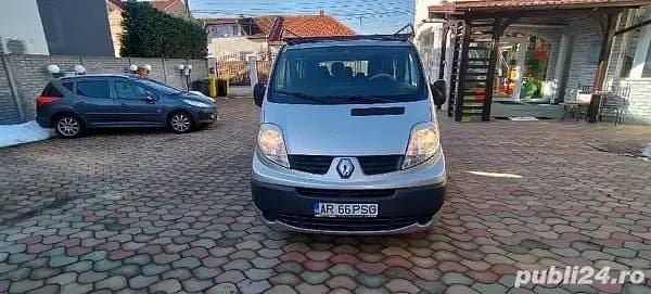 Second-hand Renault Trafic 115 CP (84 kW) 2008 Gri Monovolum