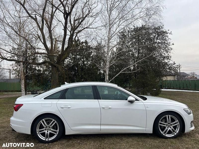 Second-hand Audi A6 S-Line 204 CP (150 kW) 2022 Culoarealb Berlinǎ