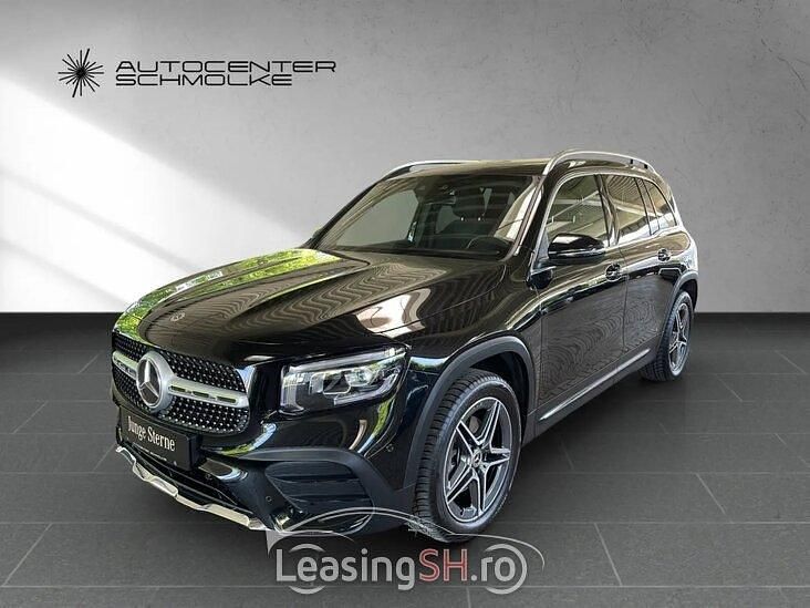 Negru Utilizat 2023 Mercedes CLC250 AMG Hatchback | 49.426 EUR - Imagine 1/4
