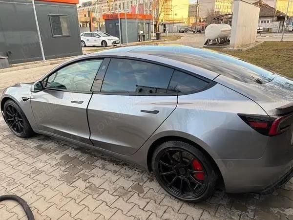 Second-hand Tesla Model 3 Performance 339 kW (461 CP) 2024 Berlinǎ