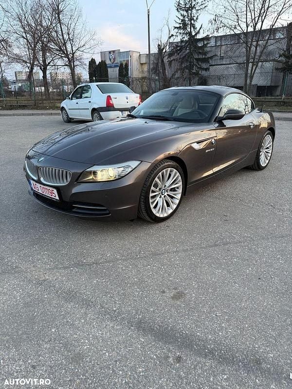 Second-hand BMW Z4 204 CP (150 kW) 2011 Culoaremaro Cabrio