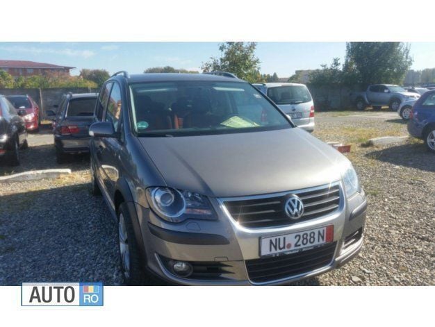 Second-hand VW Touran 105 CP (77 kW) 2007 Gri Monovolum
