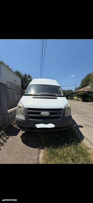 Culoarealb Utilizat 2008 Ford Transit Monovolum | 2.200 EUR - Imagine 1/4