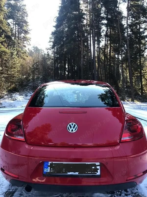 Second-hand VW Beetle Design 105 CP (77 kW) 2012 Rosu Hatchback