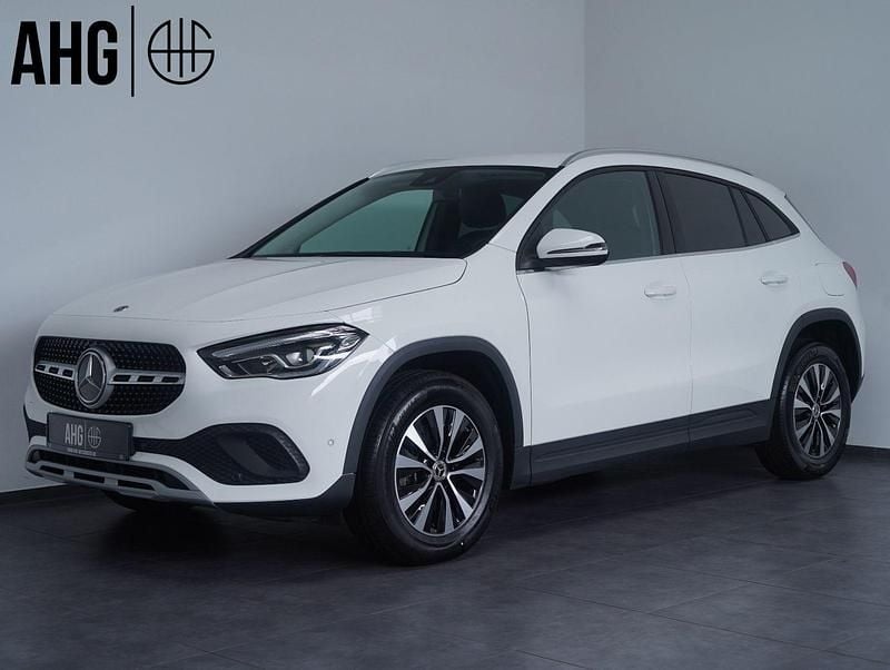 Utilizat 2022 Mercedes GLA250 SUV | 33.450 EUR (Super Preț) - Imagine 1/1