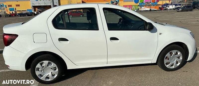 Second-hand Dacia Logan MCV Lauréate 90 CP (66 kW) 2018 Culoarealb Hatchback