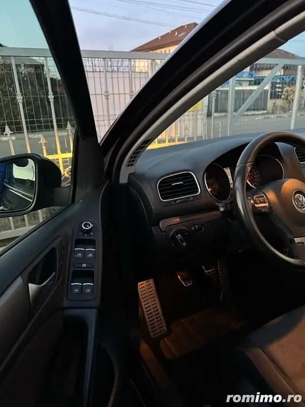 Negru Utilizat 2012 VW Golf VI Hatchback | 4.500 EUR (Preț bun) - Imagine 1/4