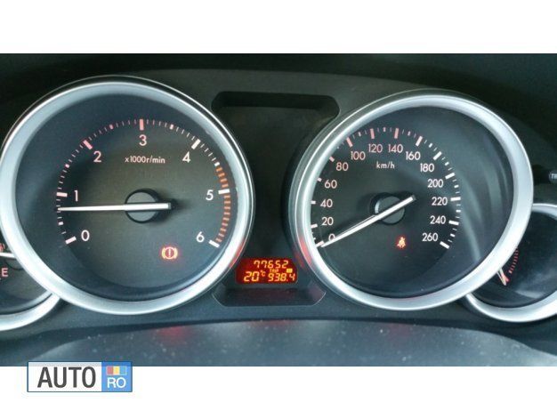 Second-hand Mazda 6 140 CP (102 kW) 2008 Argintiu Berlinǎ