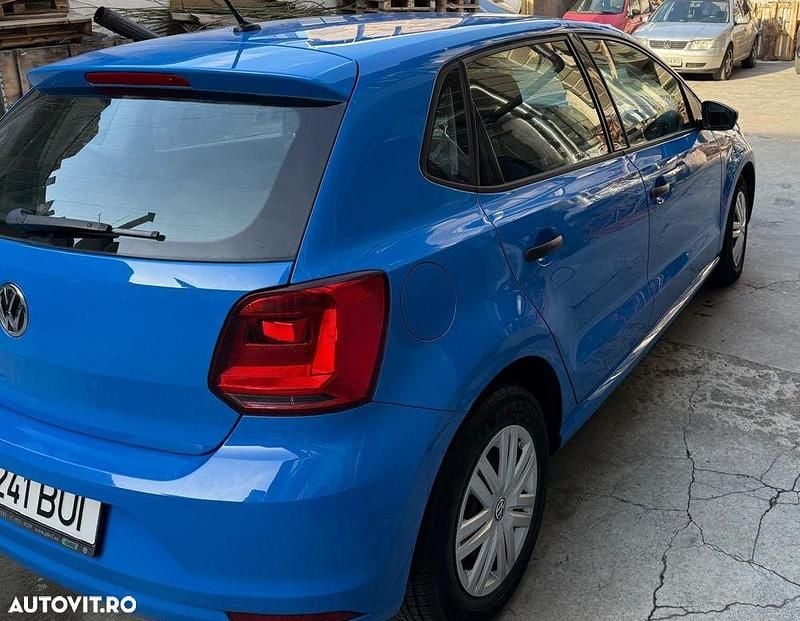 Second-hand VW Polo Trendline 60 CP (44 kW) 2016 Culoarealbastru