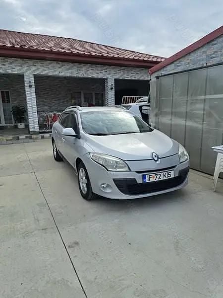Utilizat 2011 Renault Mégane III Break | 4.200 EUR (Preț OK) - Imagine 1/3
