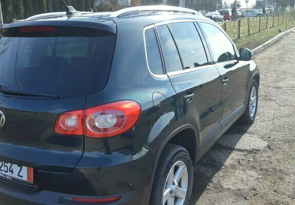 Second-hand VW Tiguan 140 CP (102 kW) 2010 Verde SUV