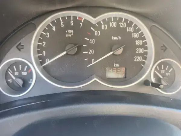 Second-hand Opel Tigra 66 CP (48 kW) 2005 Cabrio