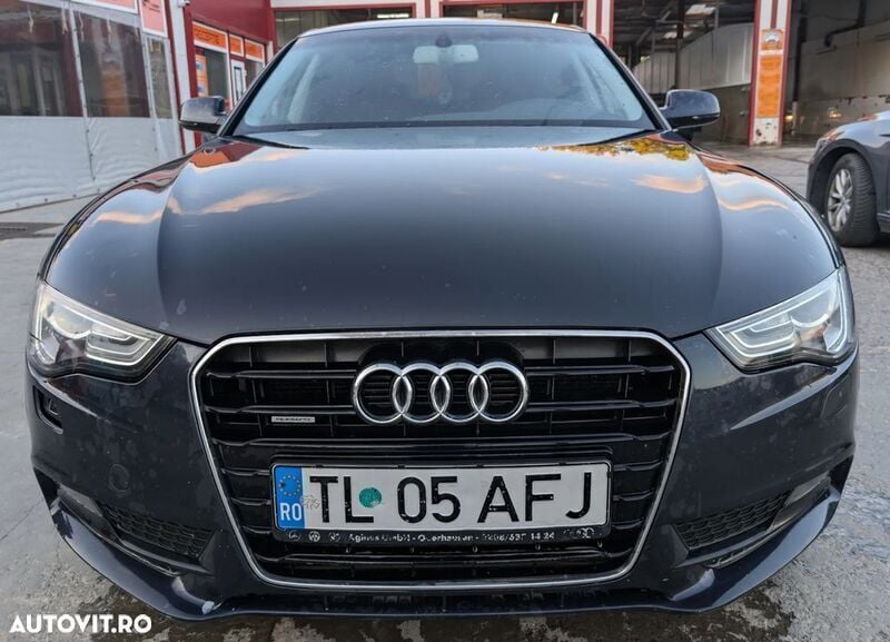 Albastru Utilizat 2014 Audi A5 Sportback Coupe | 12.500 EUR (Super Preț) - Imagine 1/4