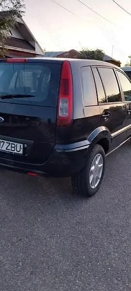 Utilizat 2006 Ford Fusion Hatchback | 1.400 EUR - Imagine 1/4