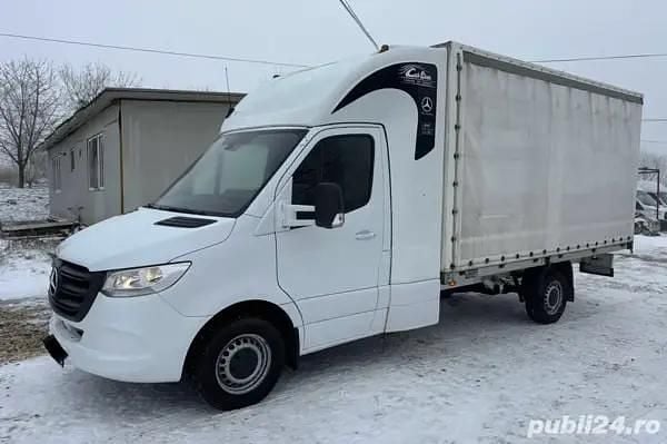 Second-hand Mercedes Sprinter 170 CP (125 kW) 2023 Van