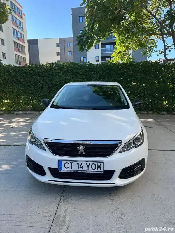 Utilizat 2020 Peugeot 308 Hatchback | 7.350 EUR (Preț bun) - Imagine 1/4
