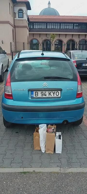 Second-hand Citroën C3 73 CP (53 kW) 2005 Culoarealbastru Hatchback