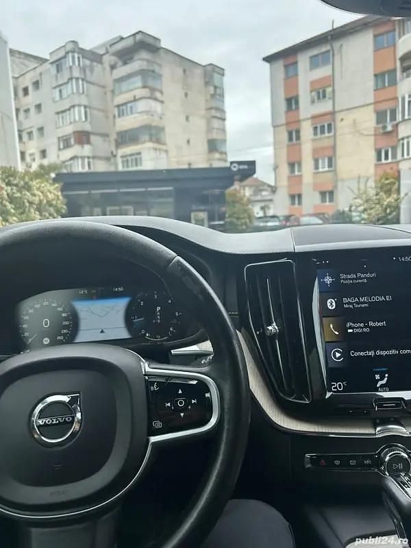 Utilizat 2019 Volvo XC60 SUV | 22.100 EUR (Preț OK) - Imagine 1/4