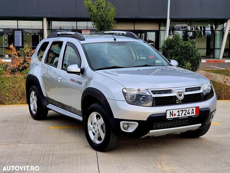 Culoaregri Utilizat 2013 Dacia Duster Lauréate SUV | 6.890 EUR (Preț bun) - Imagine 1/4