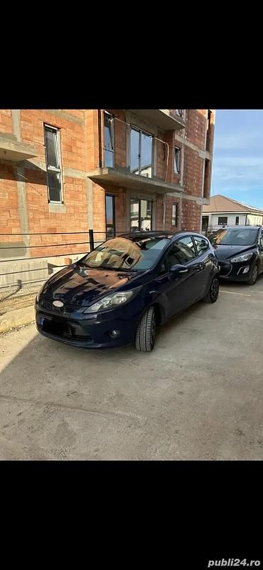Utilizat 2009 Ford Fiesta Hatchback | 1.800 EUR (Super Preț) - Imagine 1/4