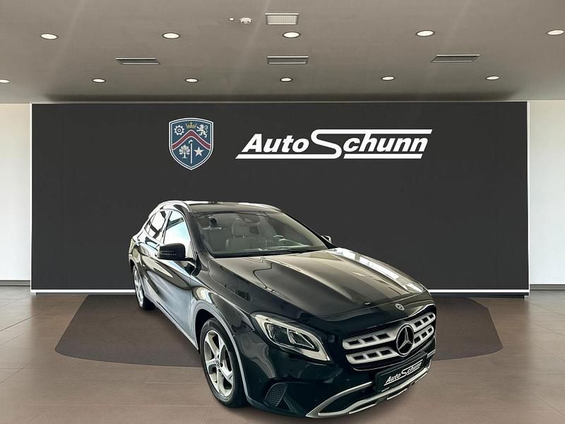 Second-hand Mercedes GLA200 Progressive 136 CP (100 kW) 2018 SUV