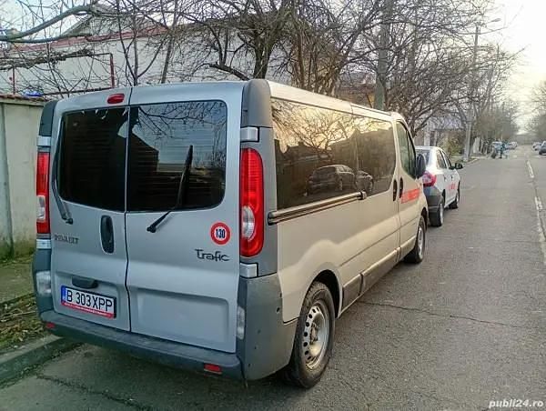 Second-hand Renault Trafic 101 CP (74 kW) 2005 Monovolum