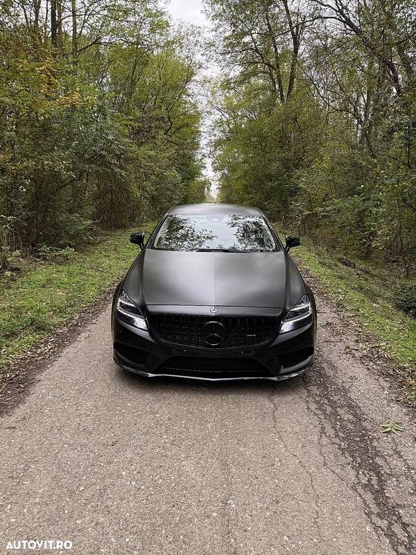 Culoarenegru Utilizat 2014 Mercedes CLS350 Shooting Brake Break | 22.800 EUR - Imagine 1/4