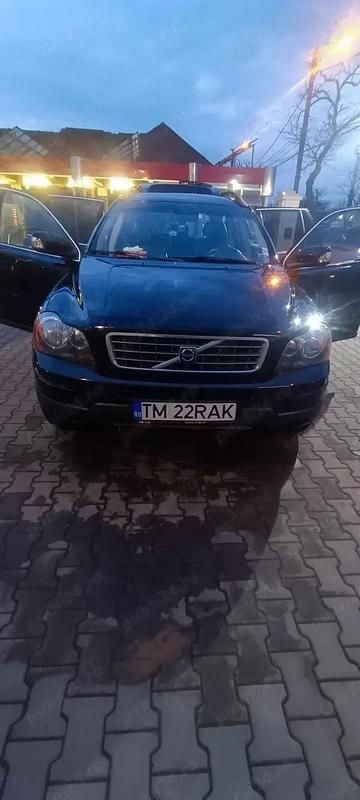 Second-hand 2009 Volvo XC90 SUV | 6.700 EUR (Preț bun) - Imagine 1/4