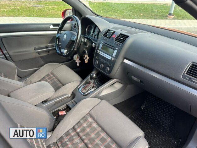 Second-hand VW Golf V 200 CP (147 kW) 2007 Rosu Hatchback