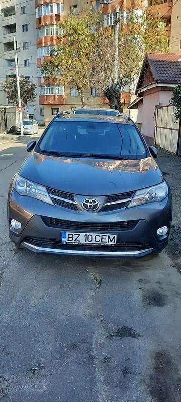 Second-hand 2014 Toyota RAV4 SUV | 12.000 EUR - Imagine 1/3