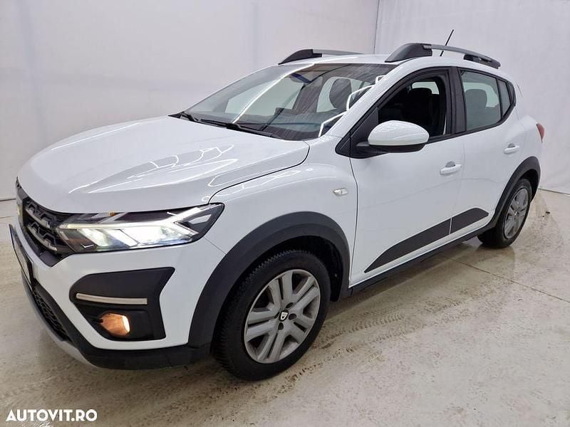 Second-hand Dacia Sandero Stepway 91 CP (66 kW) 2020 Culoarealb Hatchback