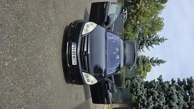 Negru Utilizat 2008 Opel Signum Hatchback | 1.900 EUR - Imagine 1/4
