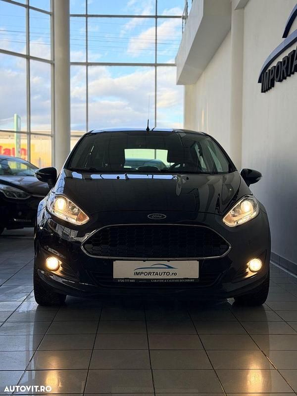 Second-hand Ford Fiesta Titanium 80 CP (58 kW) 2016 Culoarenegru