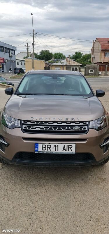 Maro Utilizat 2017 Land Rover Discovery Sport SUV | 13.900 EUR (Preț bun) - Imagine 1/4